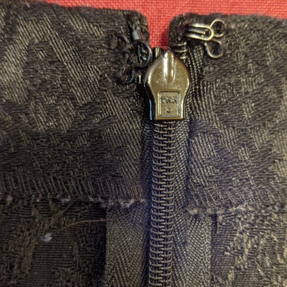 Black Ricki's Mini Skirt with Pockets - Picture 11 of 12